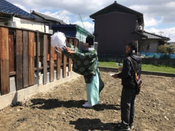 新築　地鎮祭を行いました。