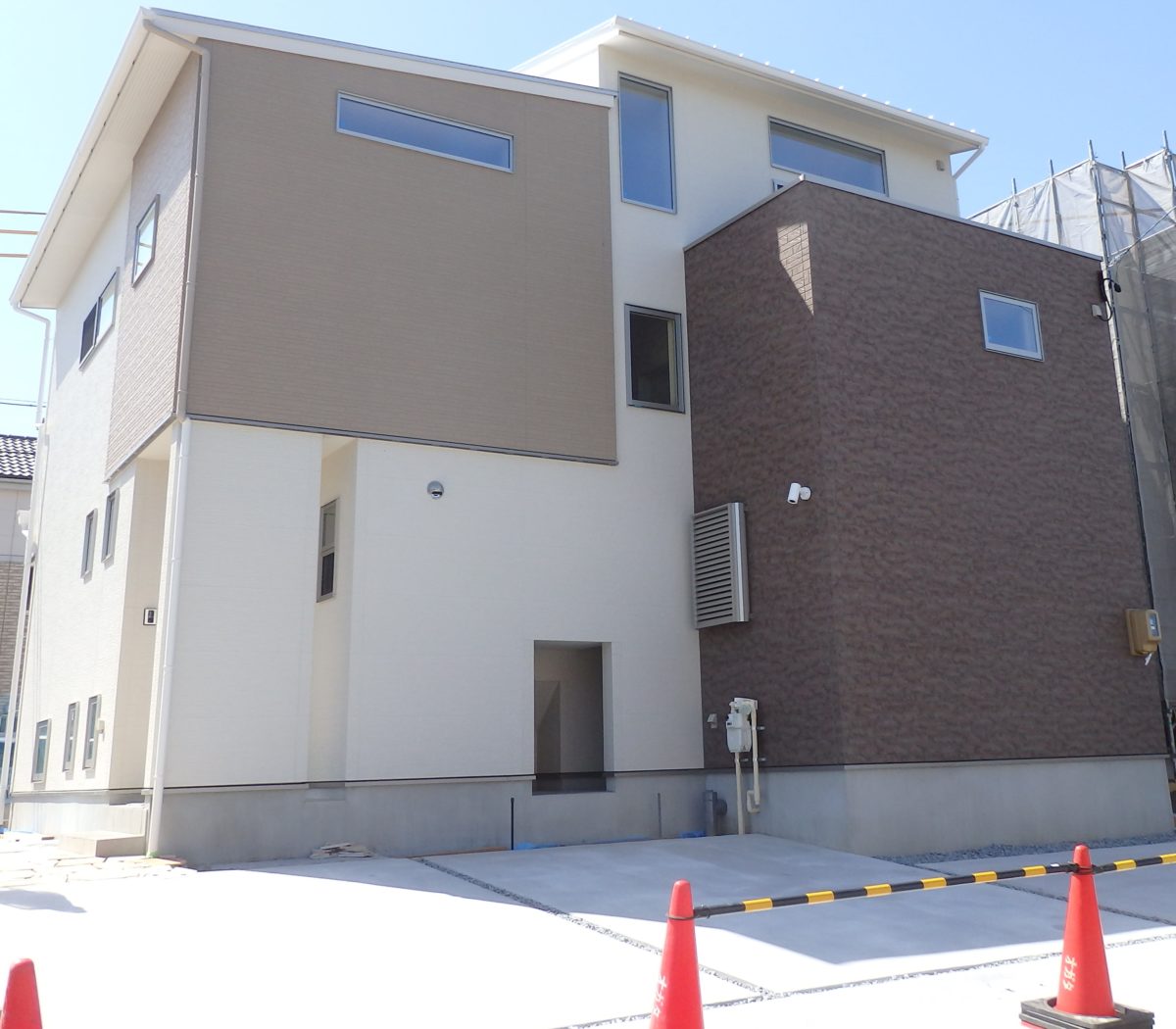 大治町4LDK+2S 自然の通風と採光を極めたママスペースのある家 大治町4LDK+2S 自然の通風と採光を極めたママスペースのある家